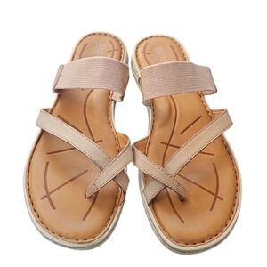 Born Toe Ring Sandals Comfort Straps Casual Beige Flats Size 10M